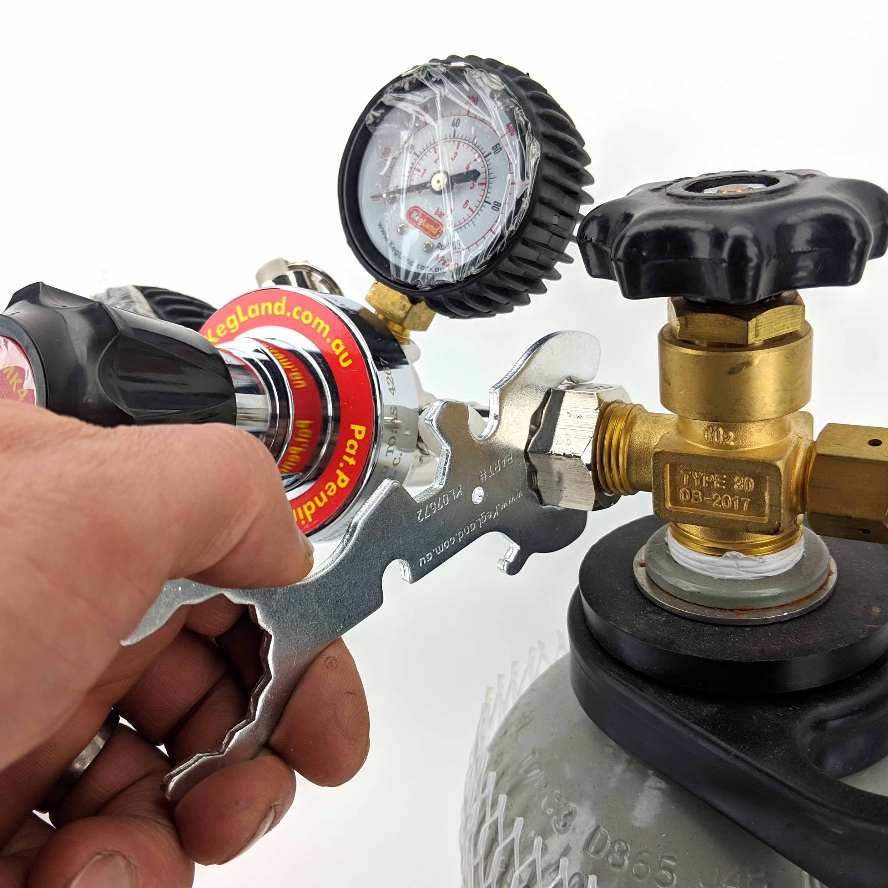 7 in 1 Faucet Spanner - Image 3