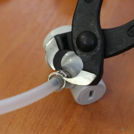 Clamp Tool for Stepless Clamps - Image 2