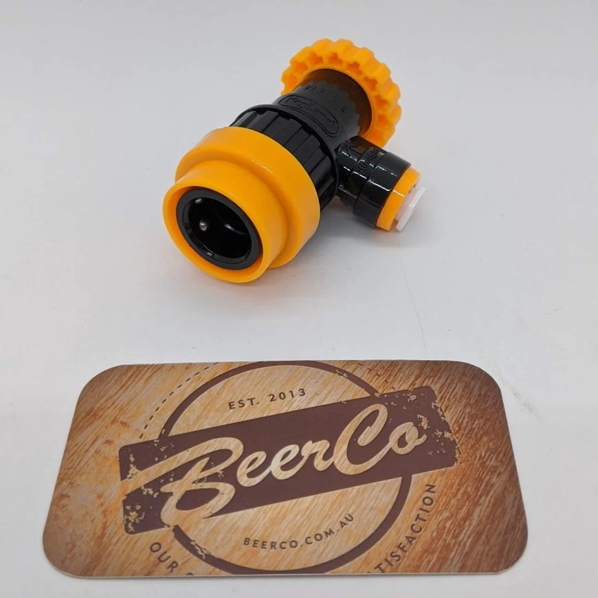 duotight | 8mm x Flow Control Ball Lock Disconnect (Liquid Black + Yellow) (POK) - Image 3