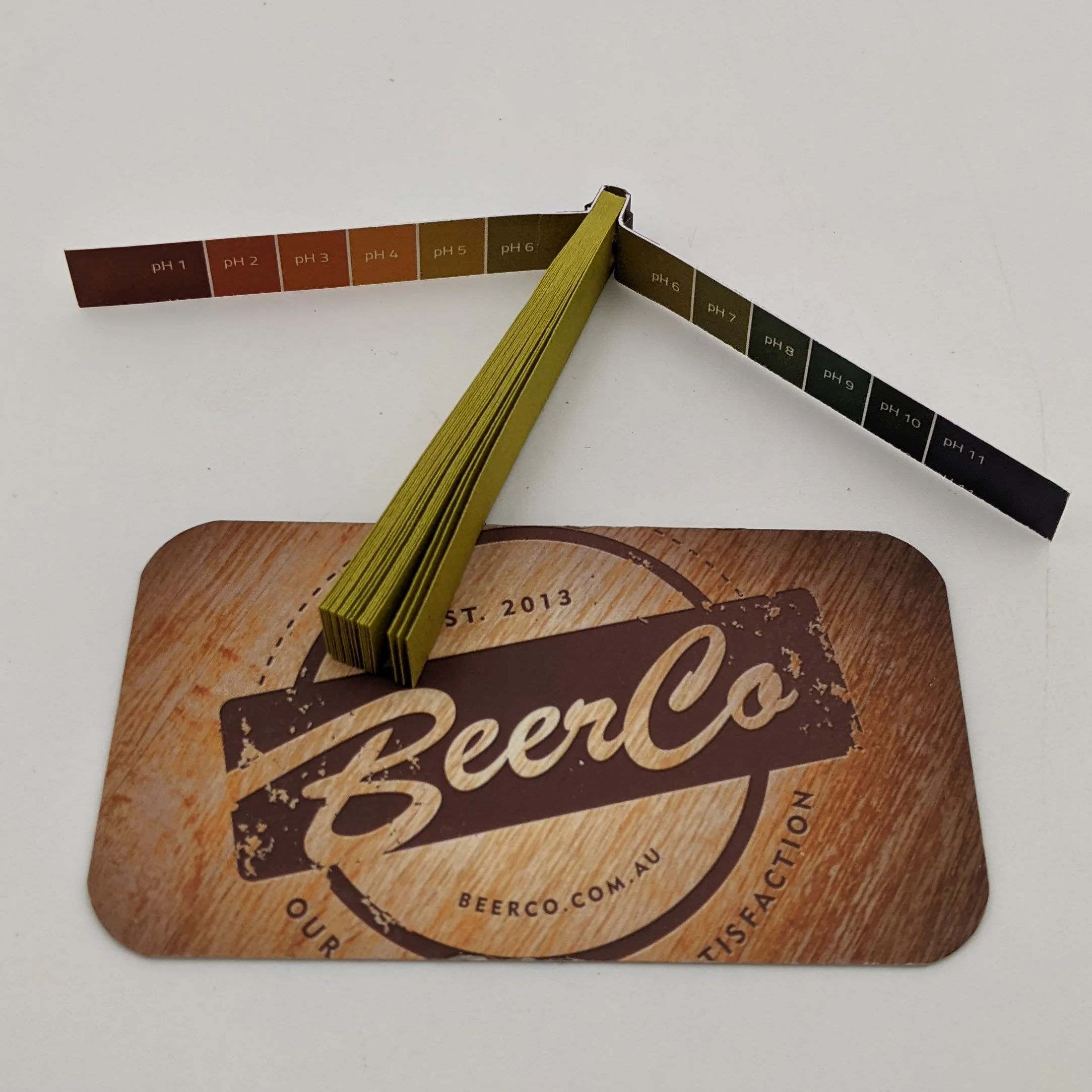 pH Indicator Strips - Image 2